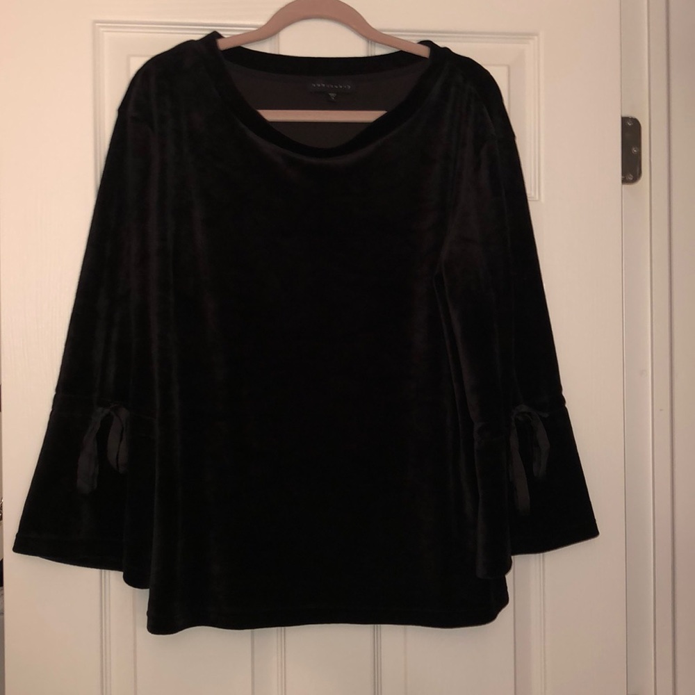 Sanctuary Bell Sleeve Top size L
